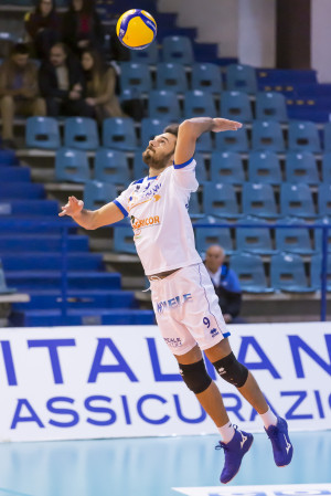Battuta Corigliano: Agostini