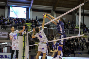 ATTACCO A MURO TER HORST THIJS CONSAR RAVENNA  DANIELE SOTTILE TOP VOLLEY LATINA