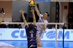 JEAN PATRY TOP VOLLEY LATINA
