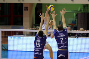 JEAN PATRY TOP VOLLEY LATINA