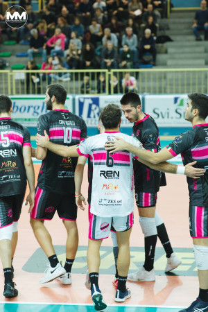 entrata in campo dei ragazzi