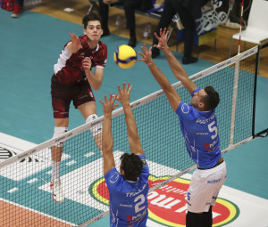 Magalini in attacco