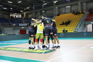 Abbraccio Sora