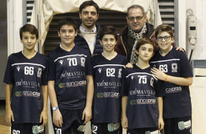 Under 13 Emma Villas Siena per il servizio in campo