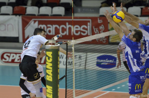Scarpi in attacco