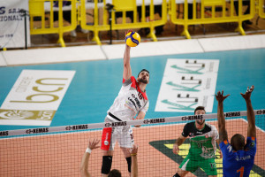 Russomanno in attacco