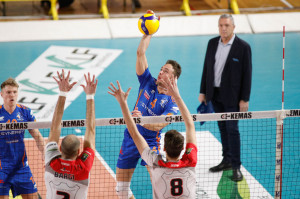 Loglisci in attacco