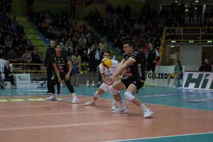 Ricezione Asparuhov