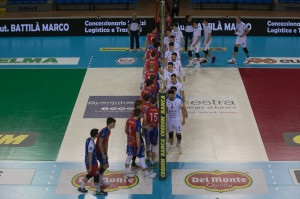 Ingresso in campo - GoldenPlast Civitanova - ViViBanca Torino