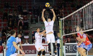 Alzata del palleggiatore Pier Paolo Partenio - GoldenPlast Civitanova