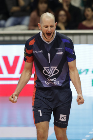 Kurek esulta