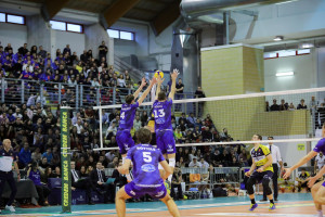 attacco zaytsev muro top volley cisterna
