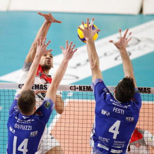 Padura Diaz in attacco