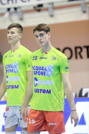 ANDREA RONDONI TOP VOLLEY