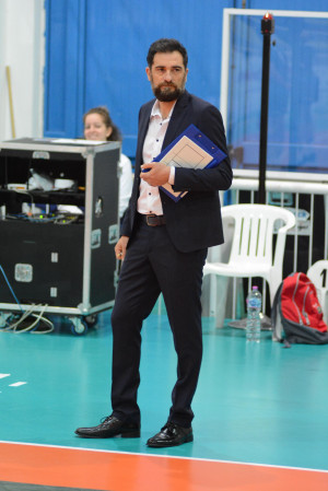 coach Giuseppe Bua
