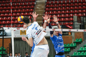 ATTACCO FERRI
