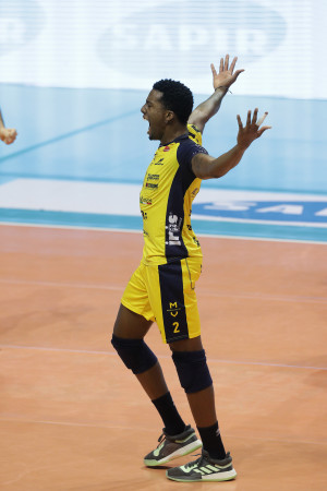 Estrada Mazorra Luis esulta