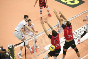 Magalini in attacco