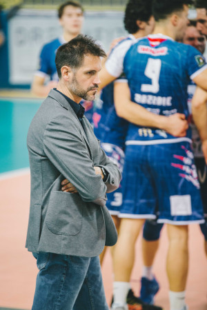 Coach Simeon