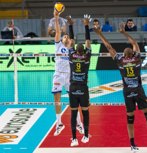 Top Volley Cisterna - Pallonetto opposto Giulio Sabbi