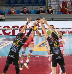 Attacco Centrale Seyed Mohammad Mousavi