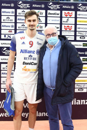 PATRY PREMIATO MVP