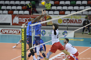 Ippolito in attacco