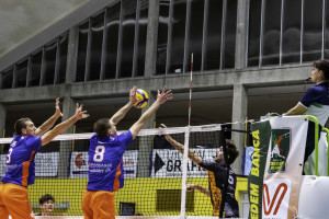 Grassi a muro su pallonetto di Tallone