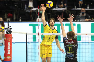 Luca Vettori in attacco