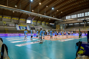 Palasport di cisterna