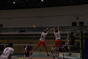 Senoner e Bressan muro AVS