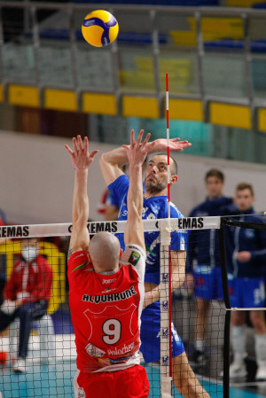Paoletti in attacco