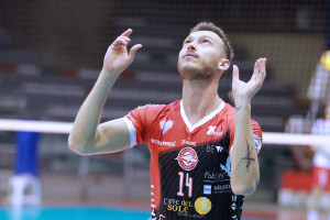 Alessandro Bellucci in palleggio