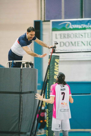 Piazza parla al primo arbitro