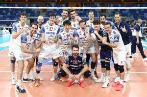ESULTANZA FINALE MILANO