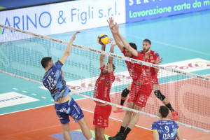 Anzani a muro