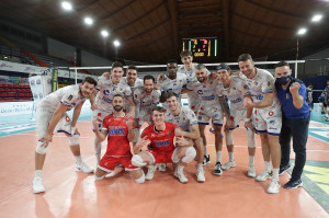 I giocatori di Cisterna esultano a fine partita