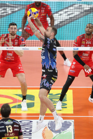 Dragan Travica