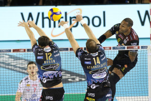 Lube - Attacco schiacciatore Yoandy Leal