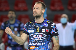Dragan Travica