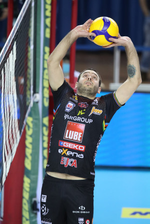 Luciano De Cecco