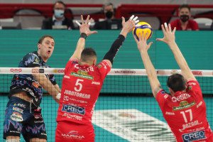 Muro Lube contro attacco Atanasijevic