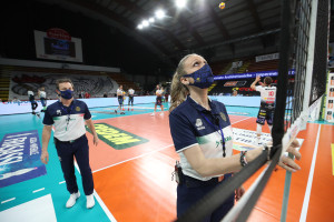 Dominga Lot, prima donna ad arbitrare una Finale Scudetto maschile