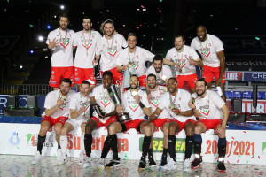 Giocatori Lube dopo la vittoria