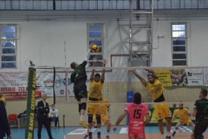 Attacco Lorenzo Esposito
