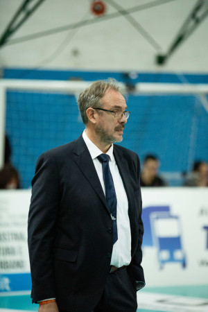 COACH BONIFETTO