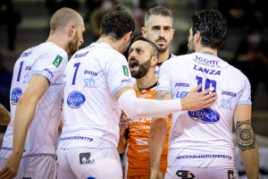 top volley