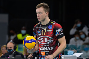 Oleh PLOTNYTSKYI 