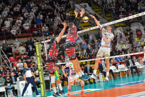 Marko PODRASCANIN, attacco