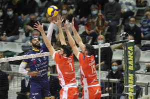 Ngapeth